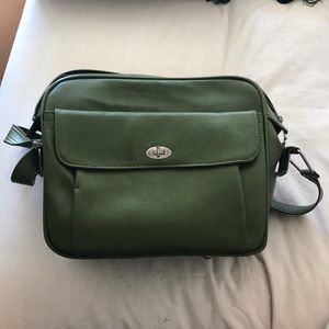 Donated. Vintage Samsonite Silhouette Vintage Bag